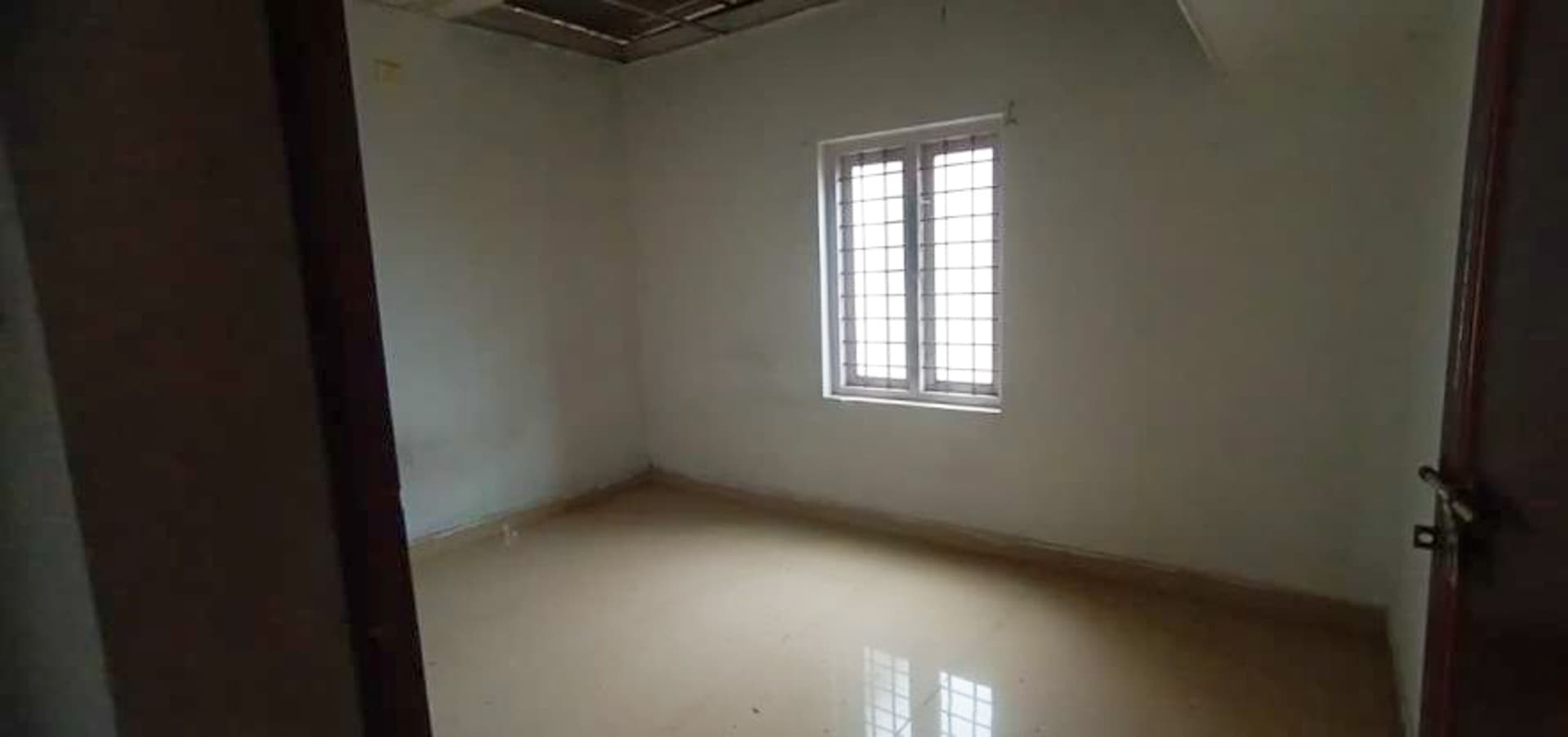 Property Photos 38