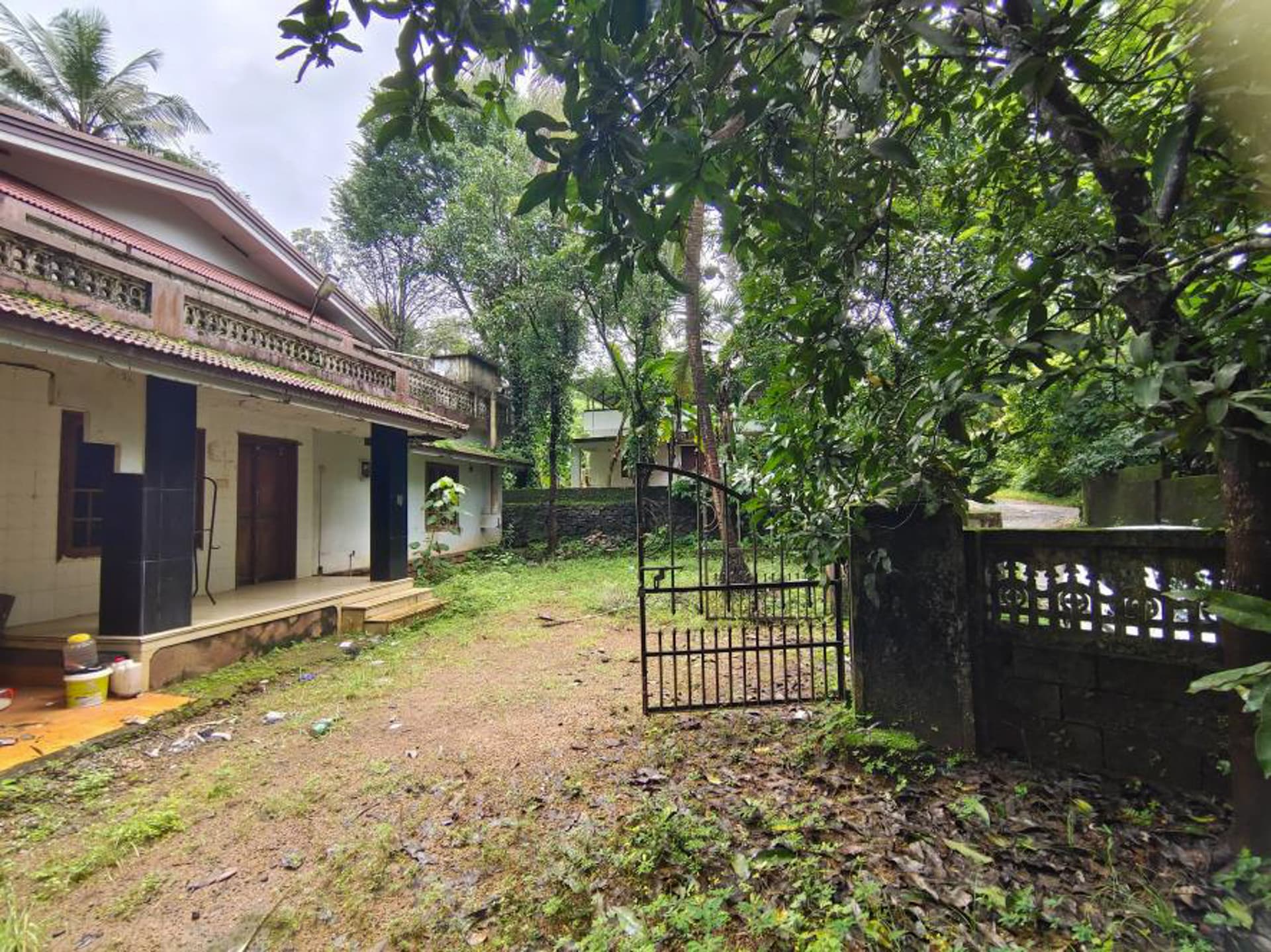 Property Photos 23