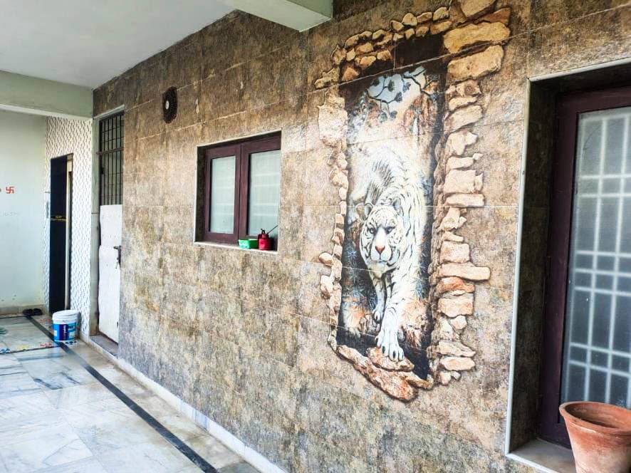 Property Photos 6