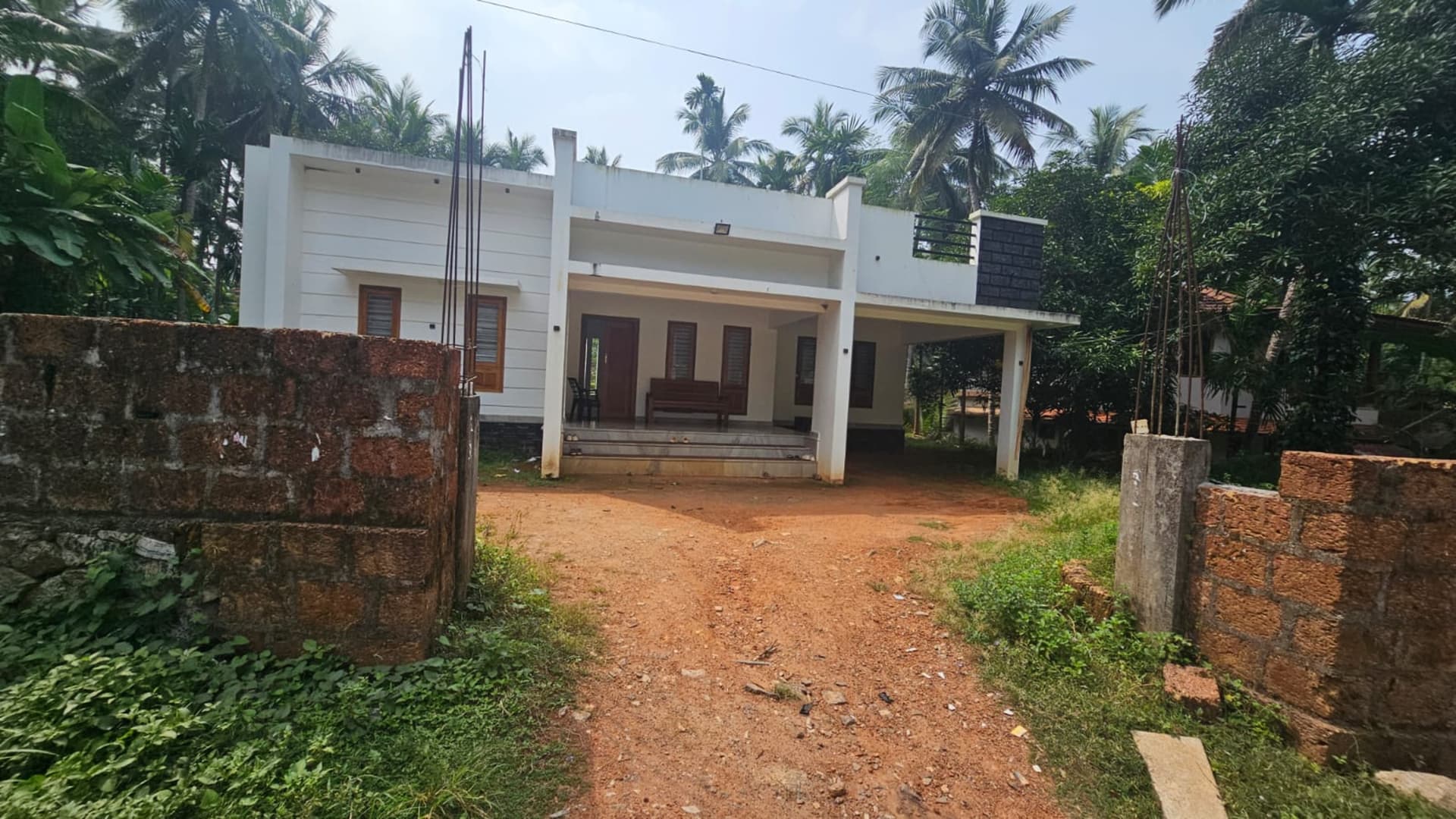 Property Photos 8