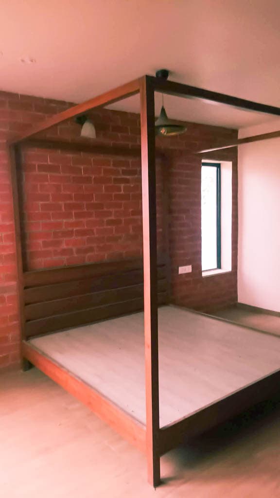 Property Photos 8