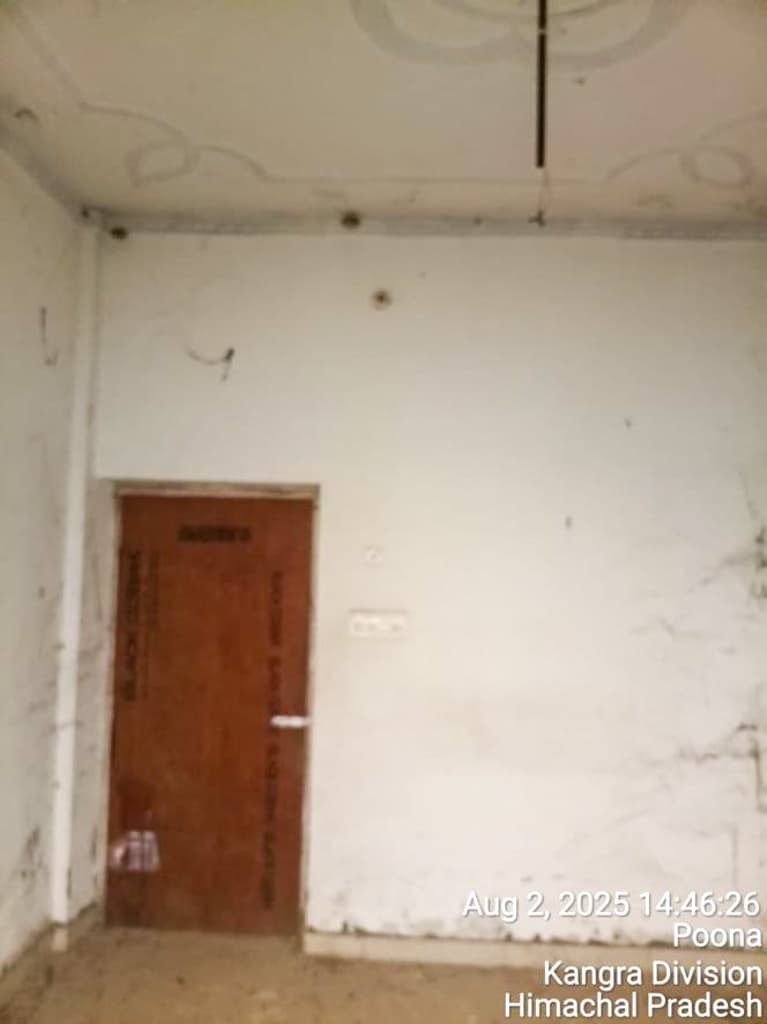 Property Photos 17