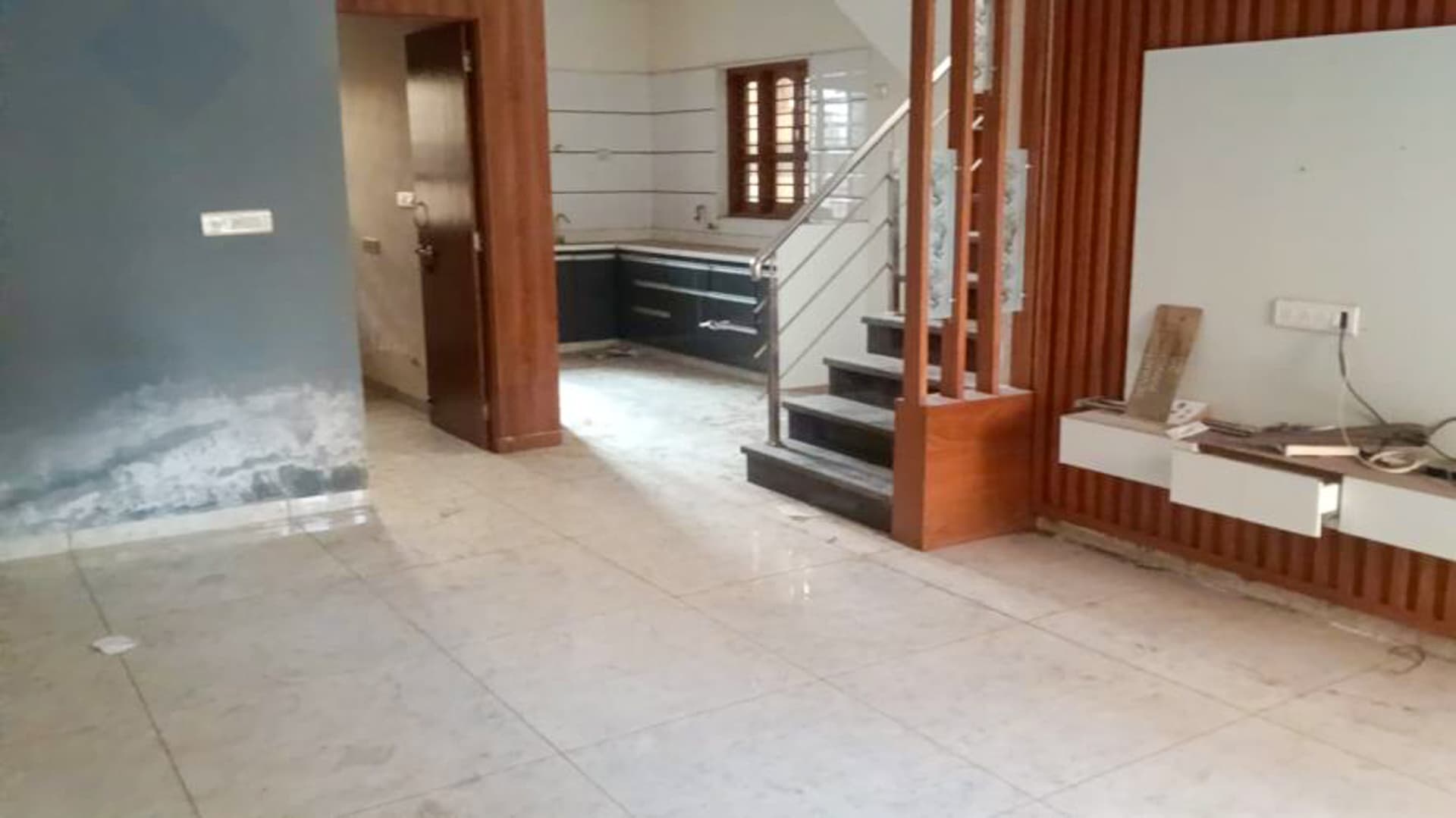 Property Photos 11