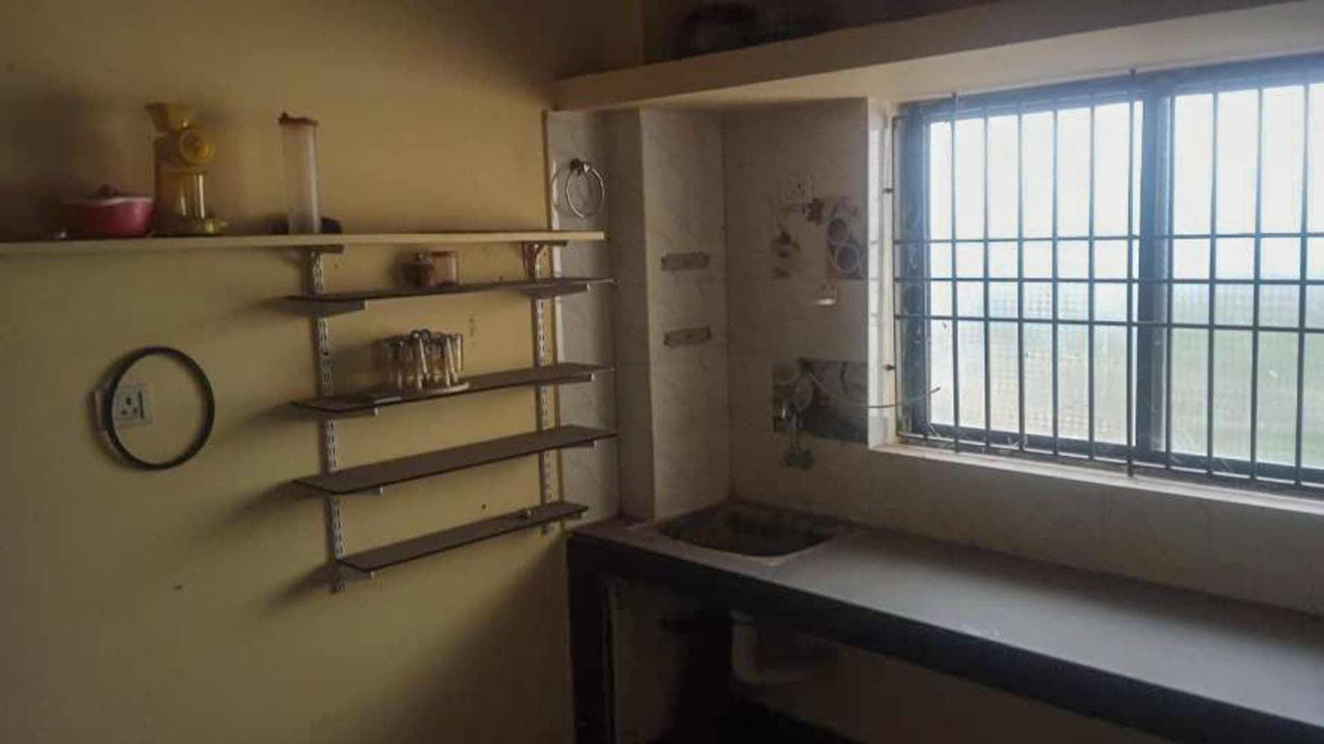 Property Photos 7