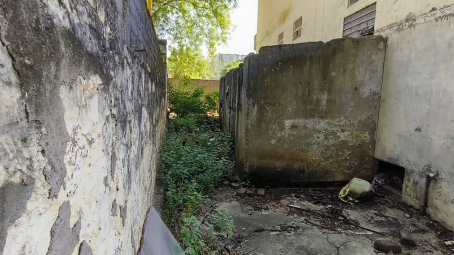 Property Photos 8