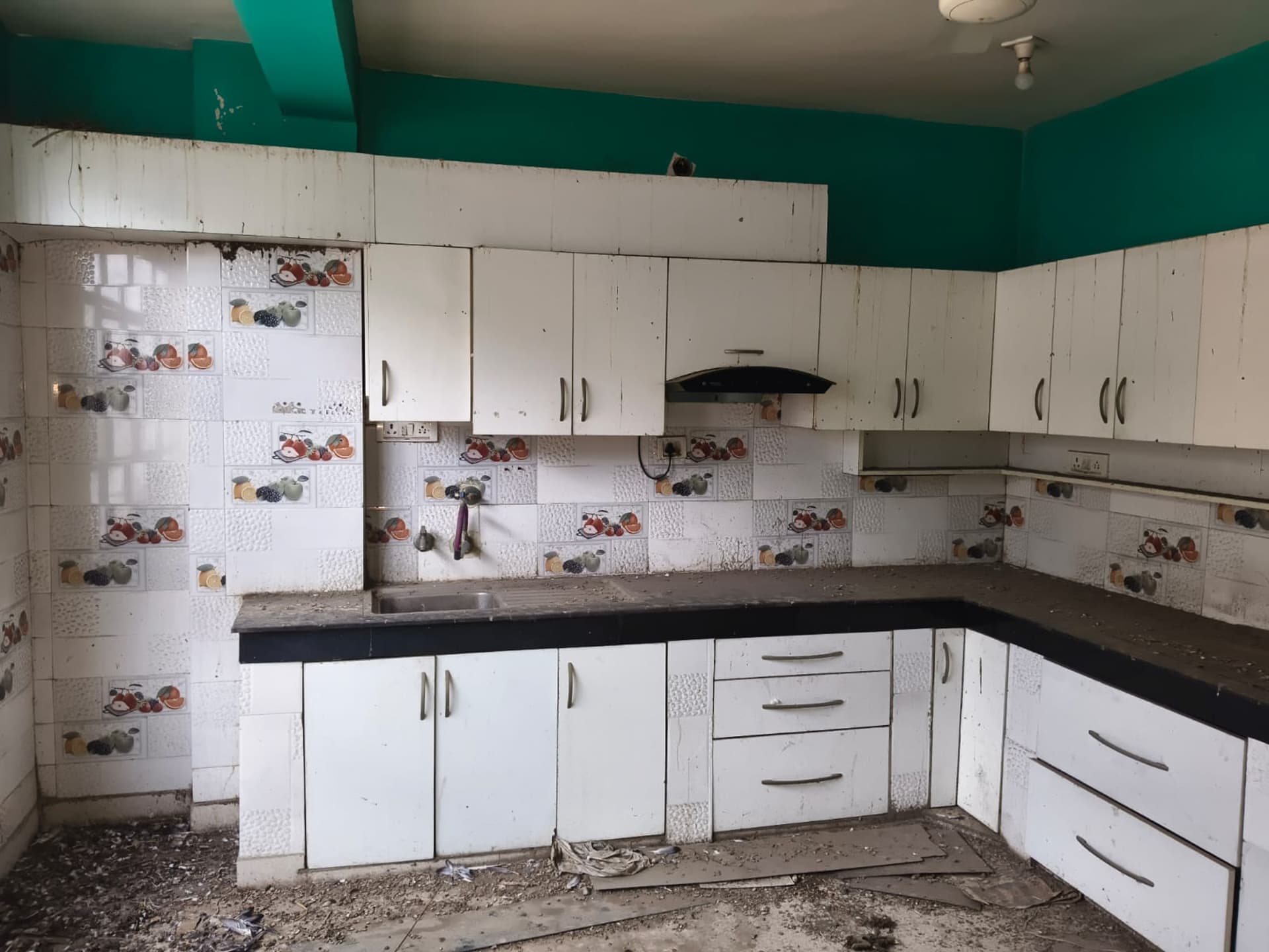 Property Photos 8