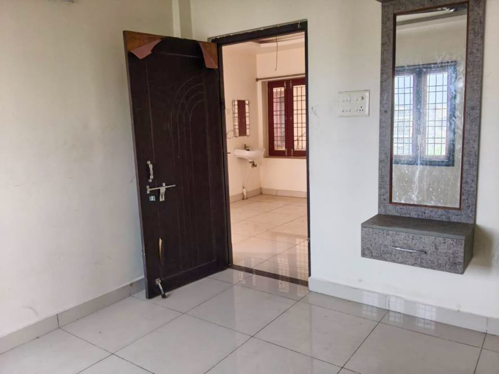 Property Photos 11