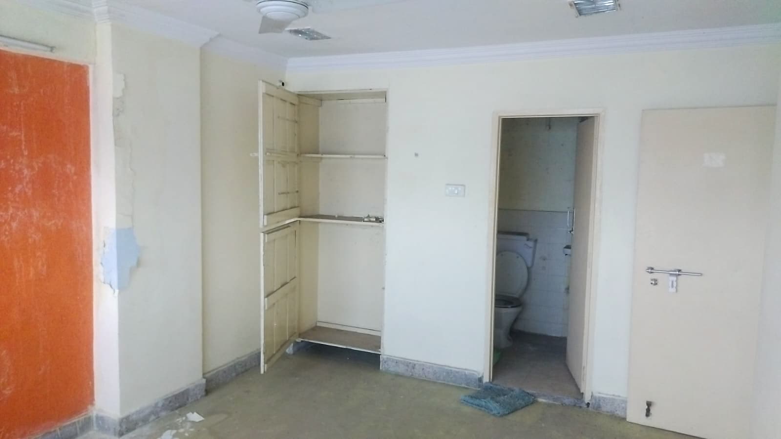 Property Photos 7