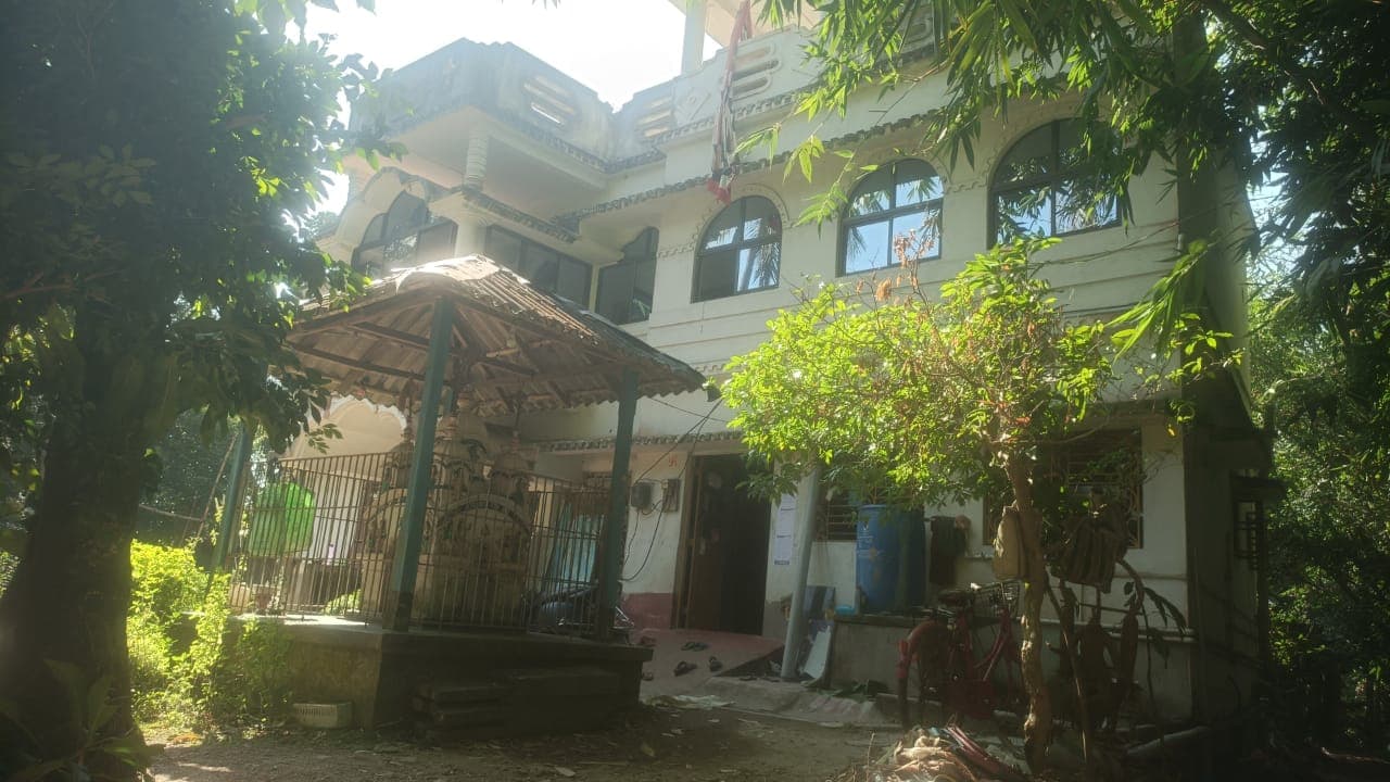 Property Photos 8