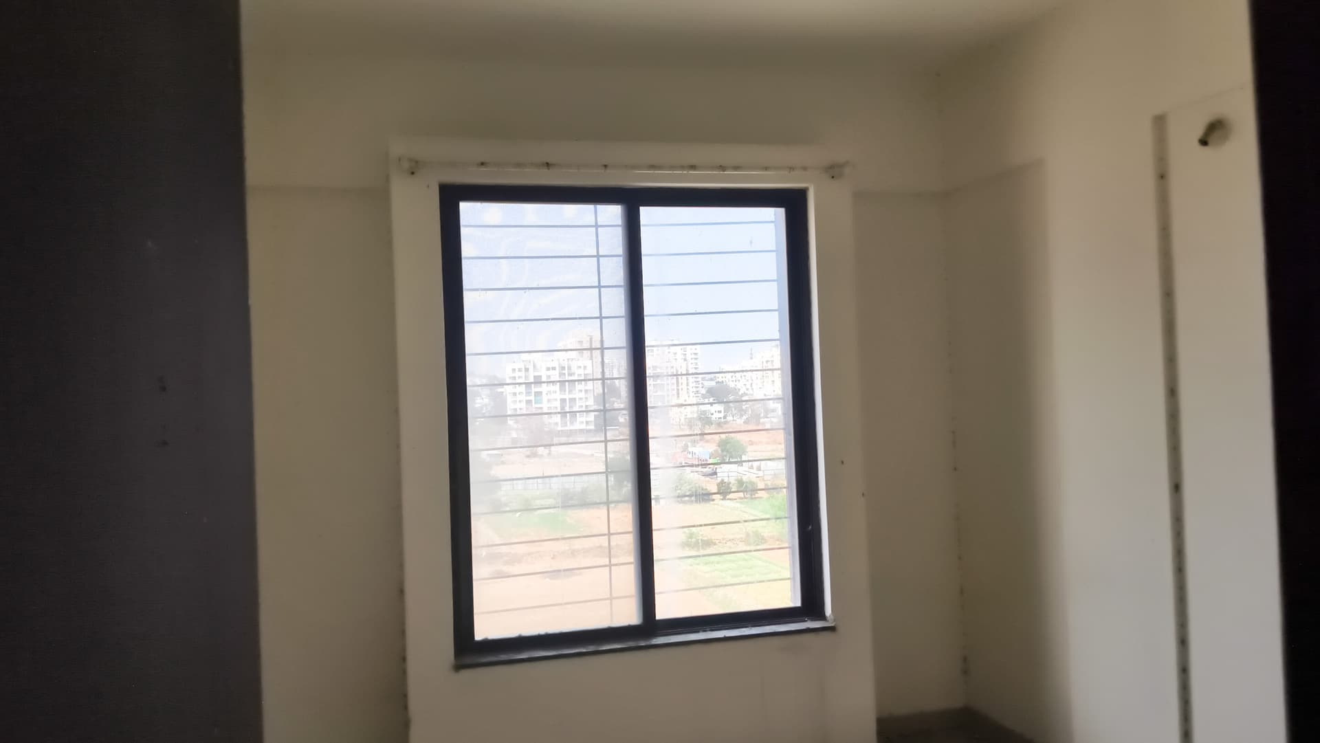 Property Photos 18
