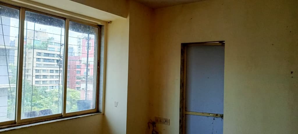 Property Photos 12