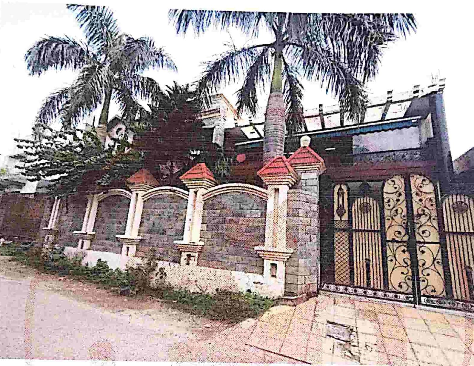 Property Photos 1
