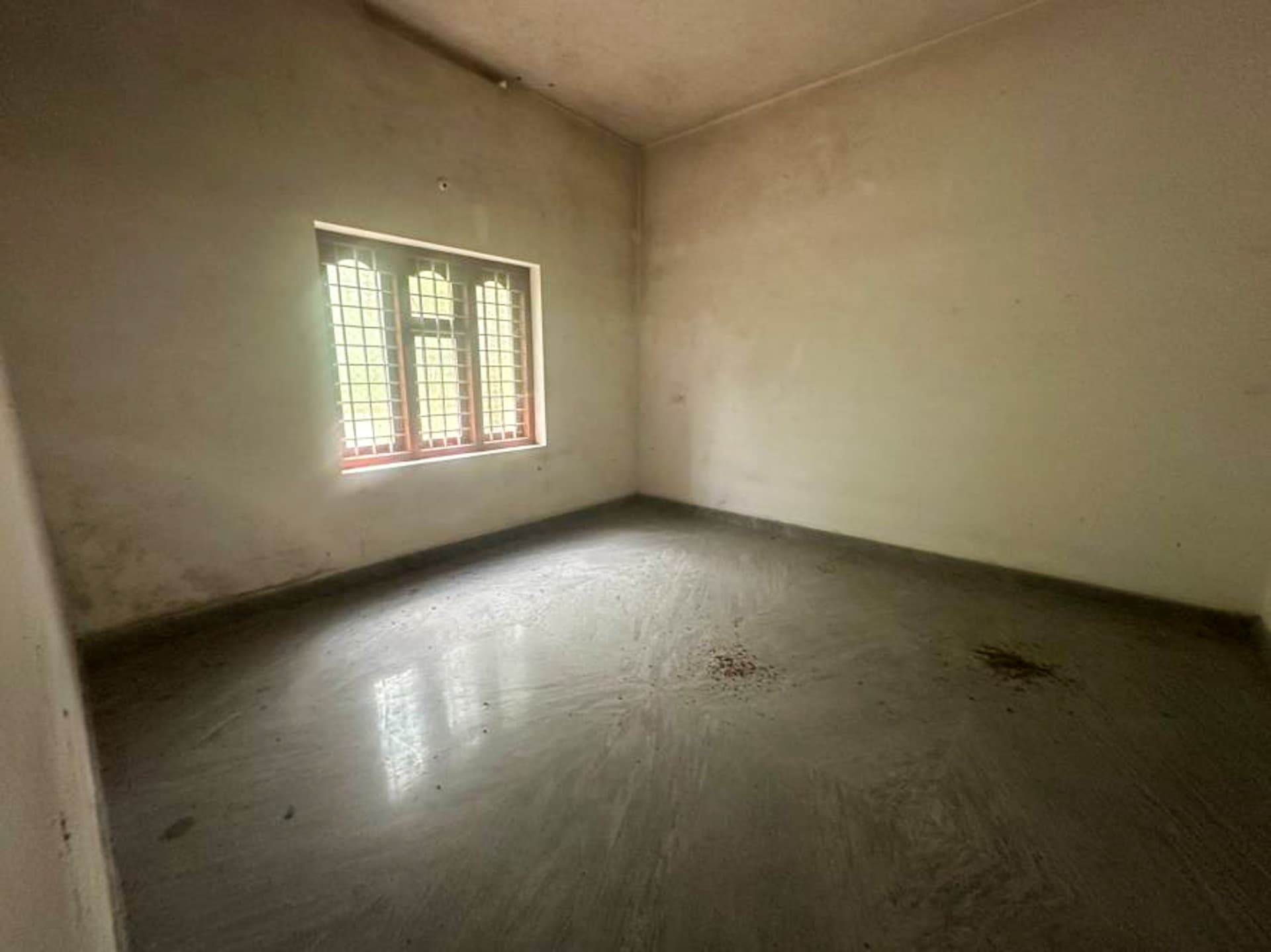 Property Photos 12