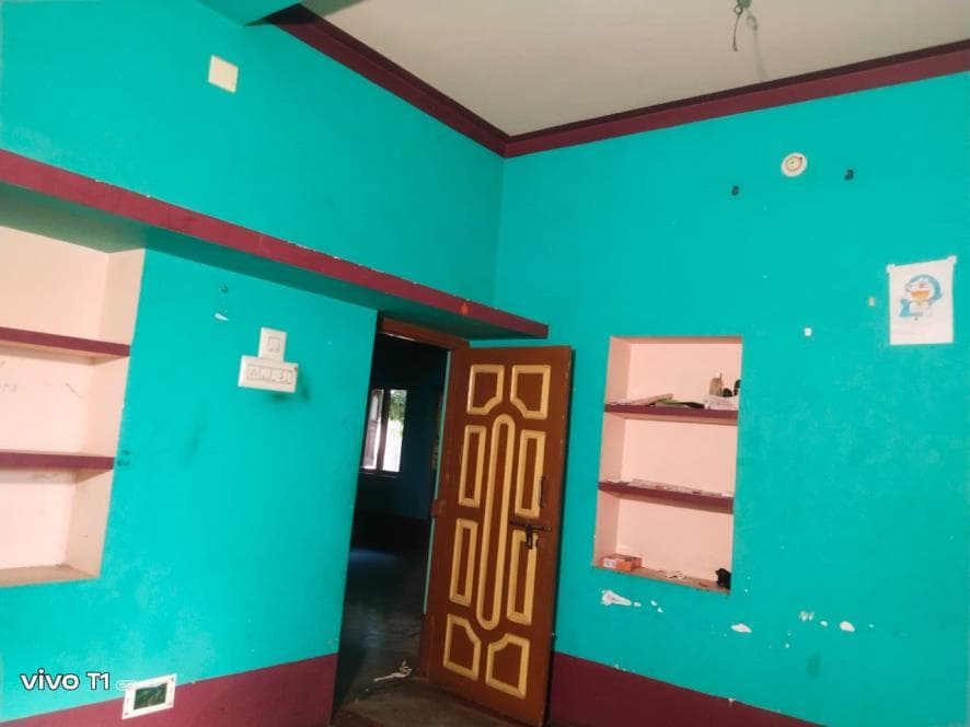 Property Photos 8