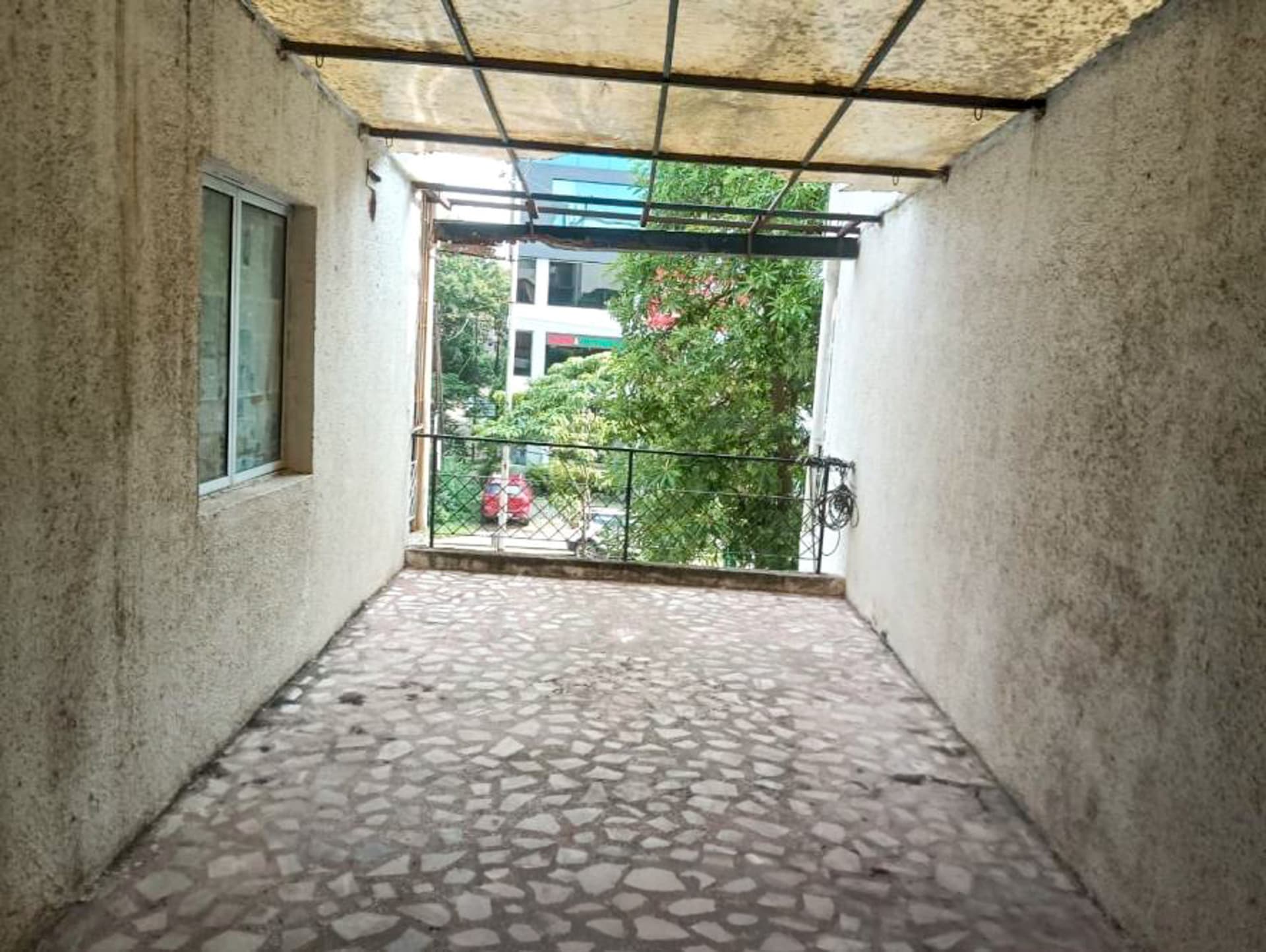Property Photos 14