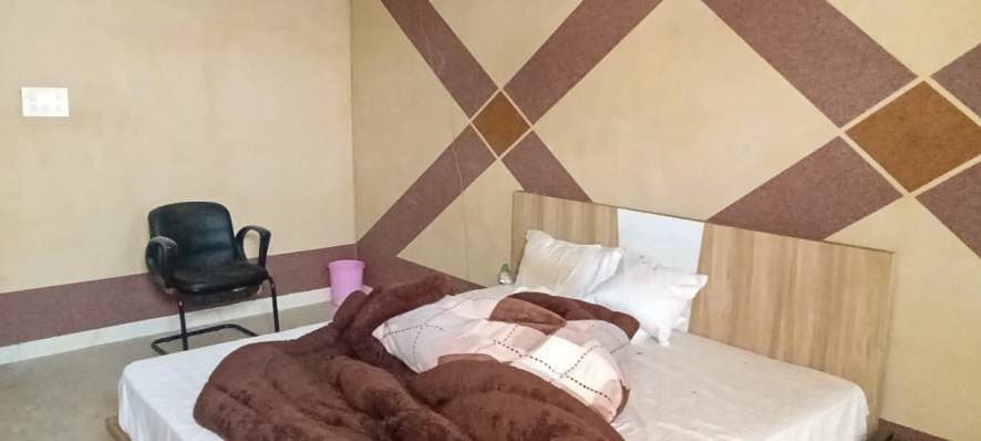 Property Photos 18