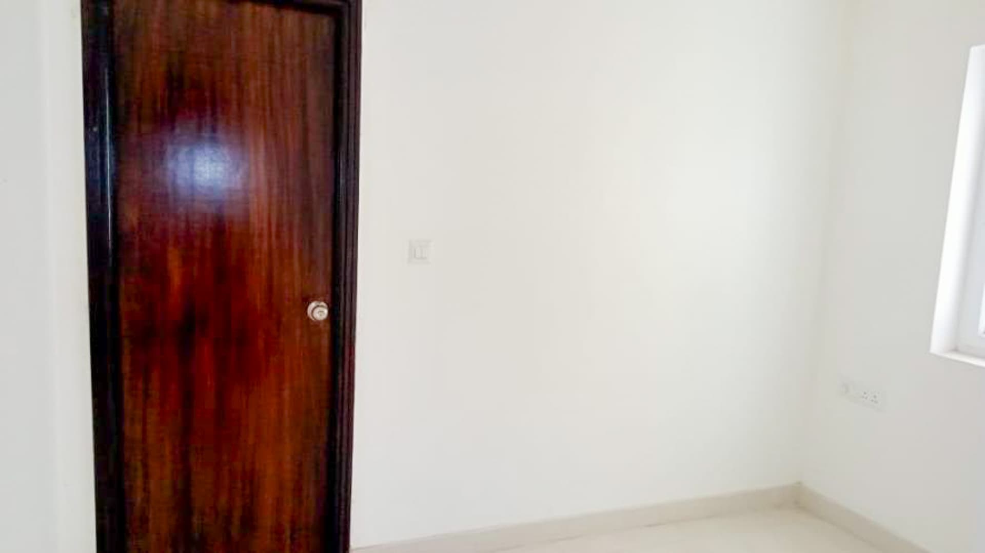 Property Photos 22