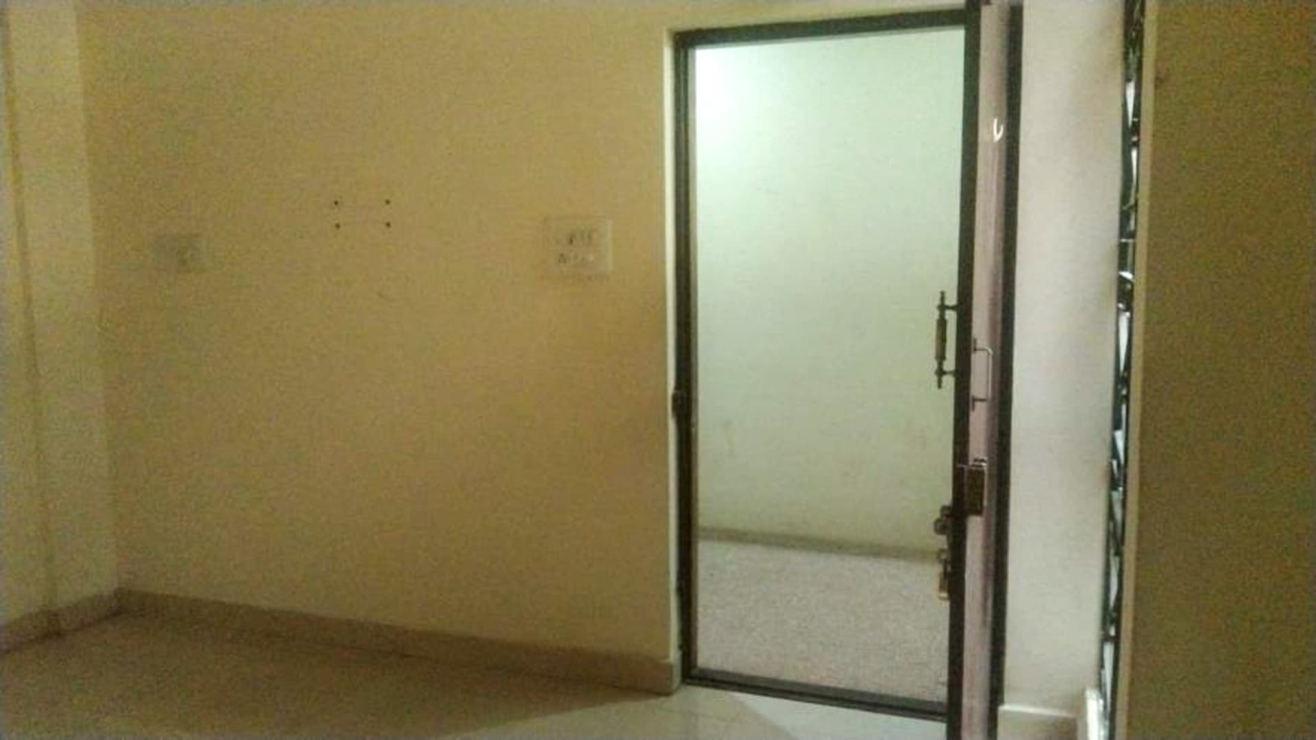 Property Photos 8