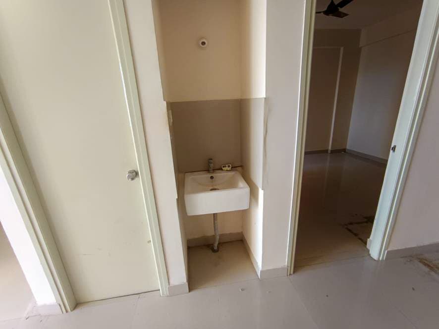 Property Photos 14