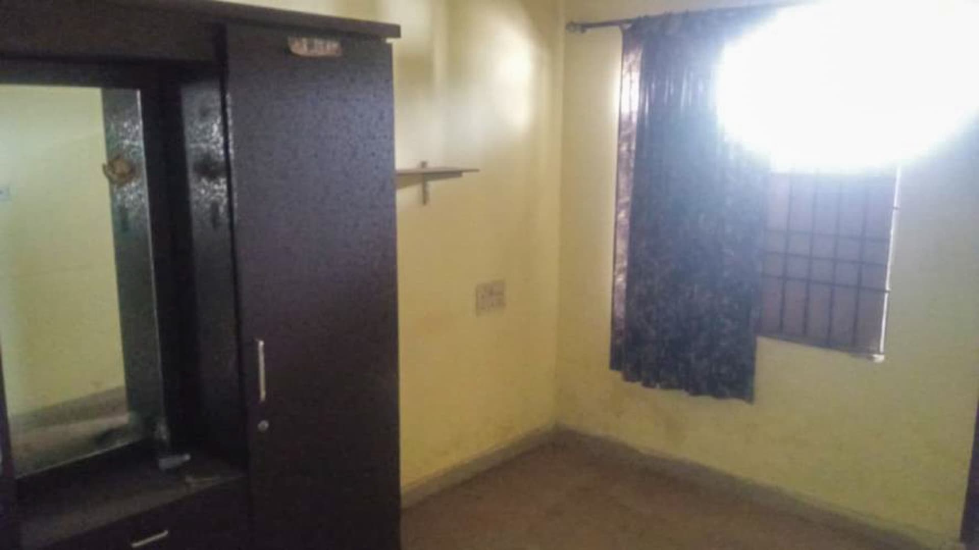 Property Photos 9
