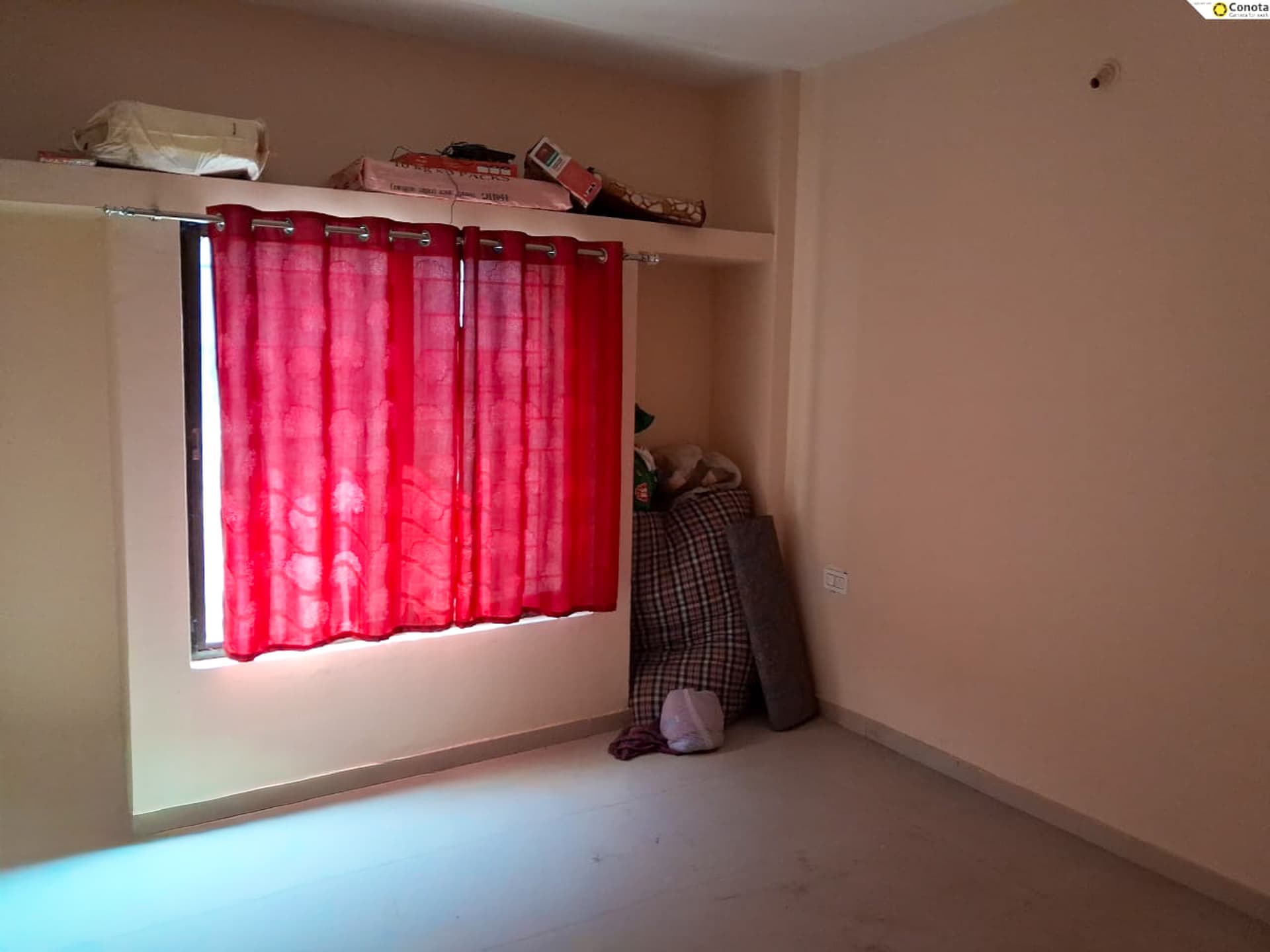 Property Photos 5