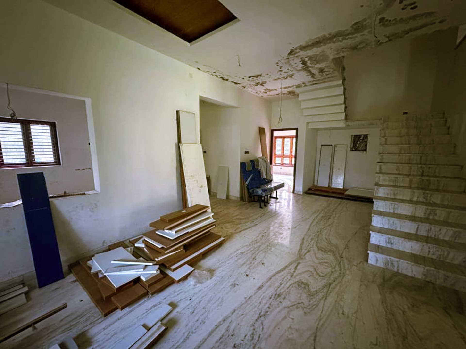 Property Photos 23