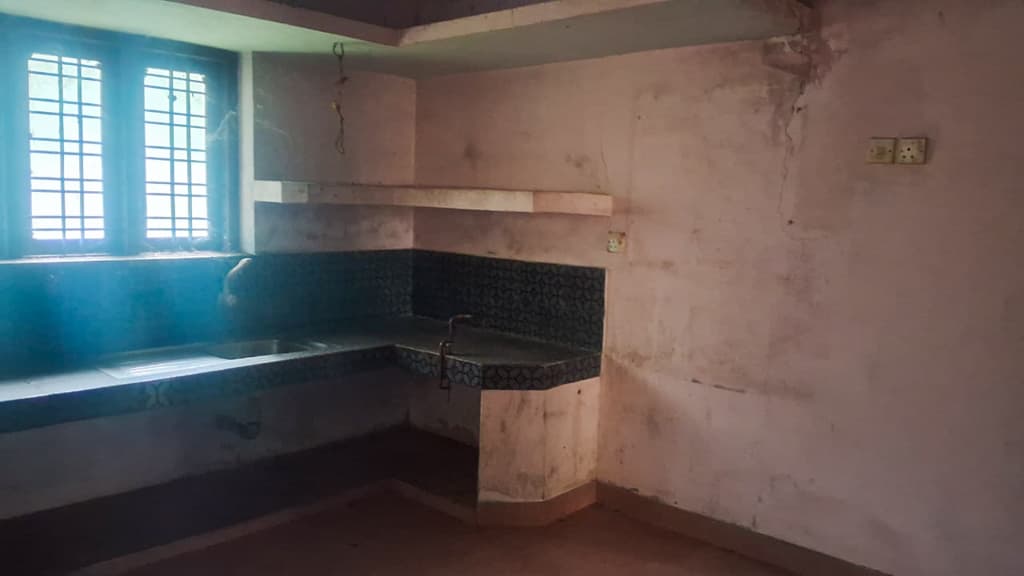 Property Photos 9