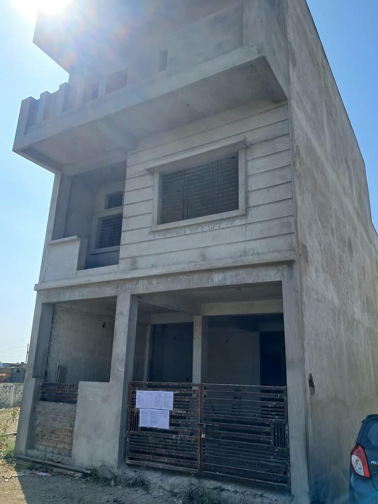Property Photos 1