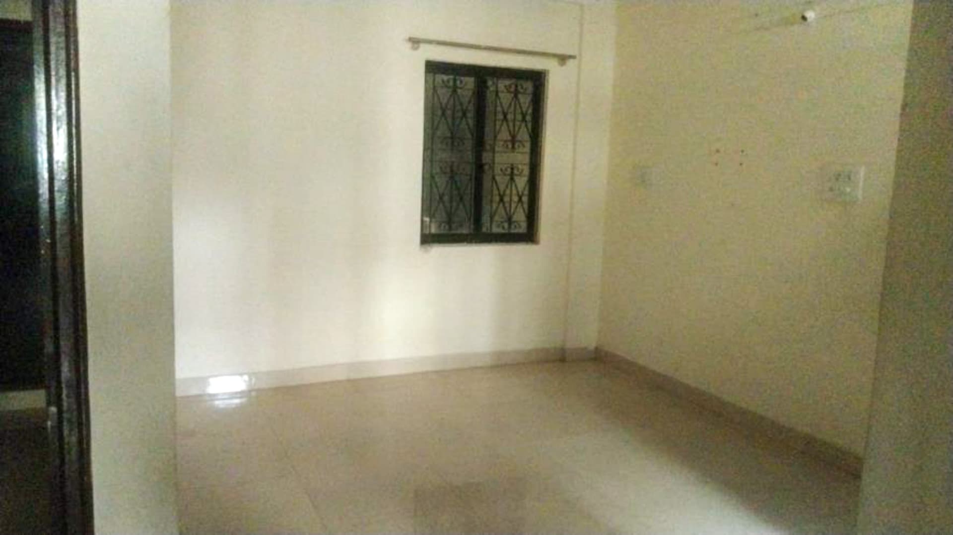 Property Photos 6