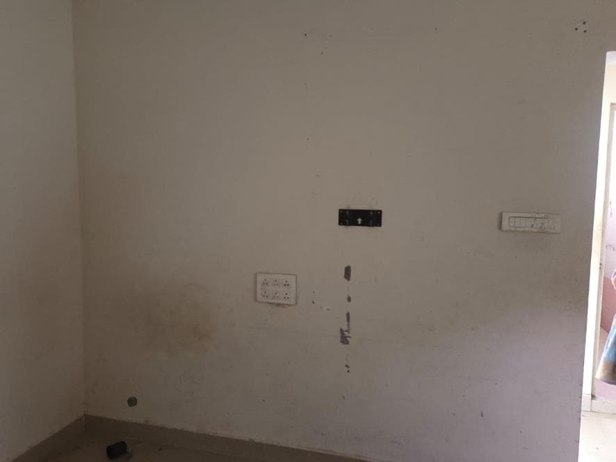 Property Photos 12