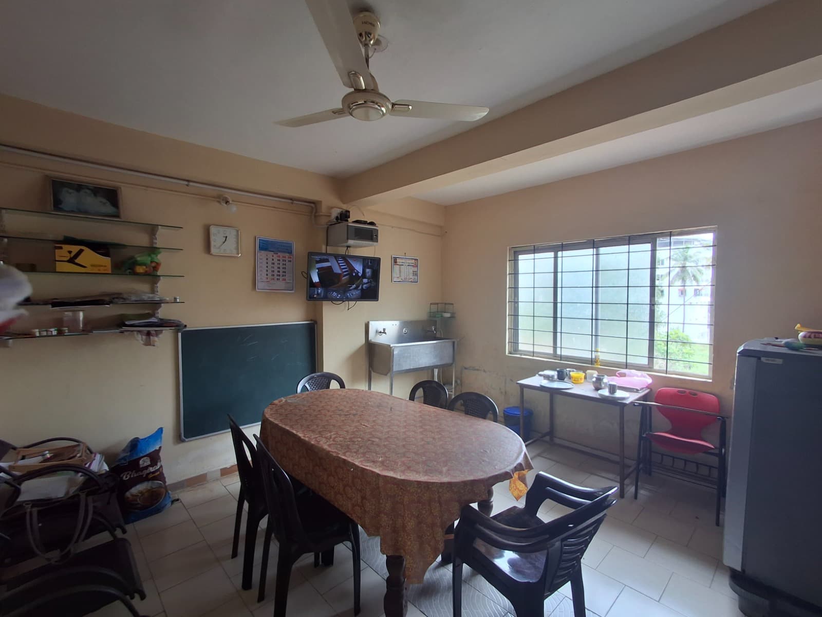 Property Photos 9