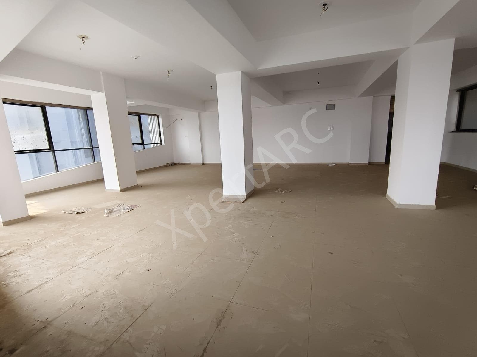 Property Photos 12