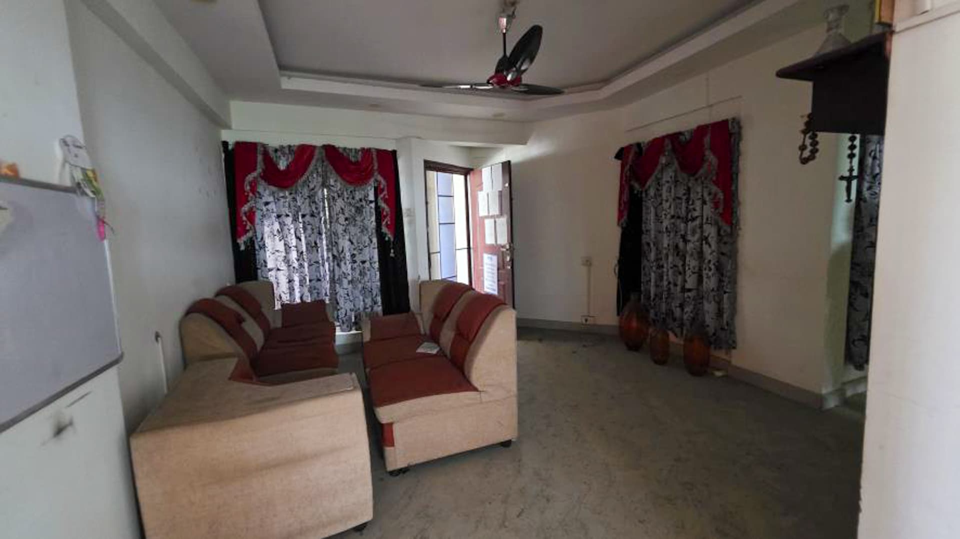 Property Photos 13