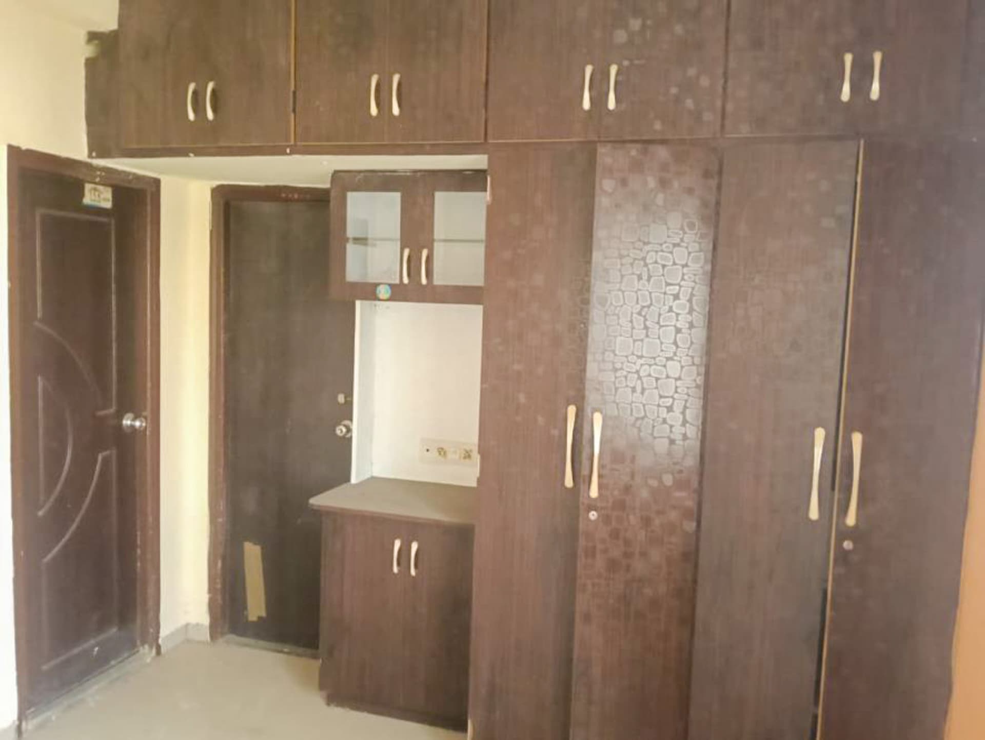 Property Photos 27