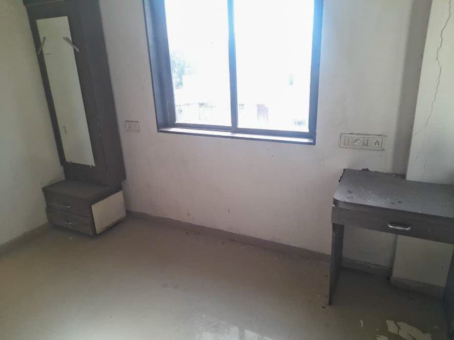 Property Photos 12