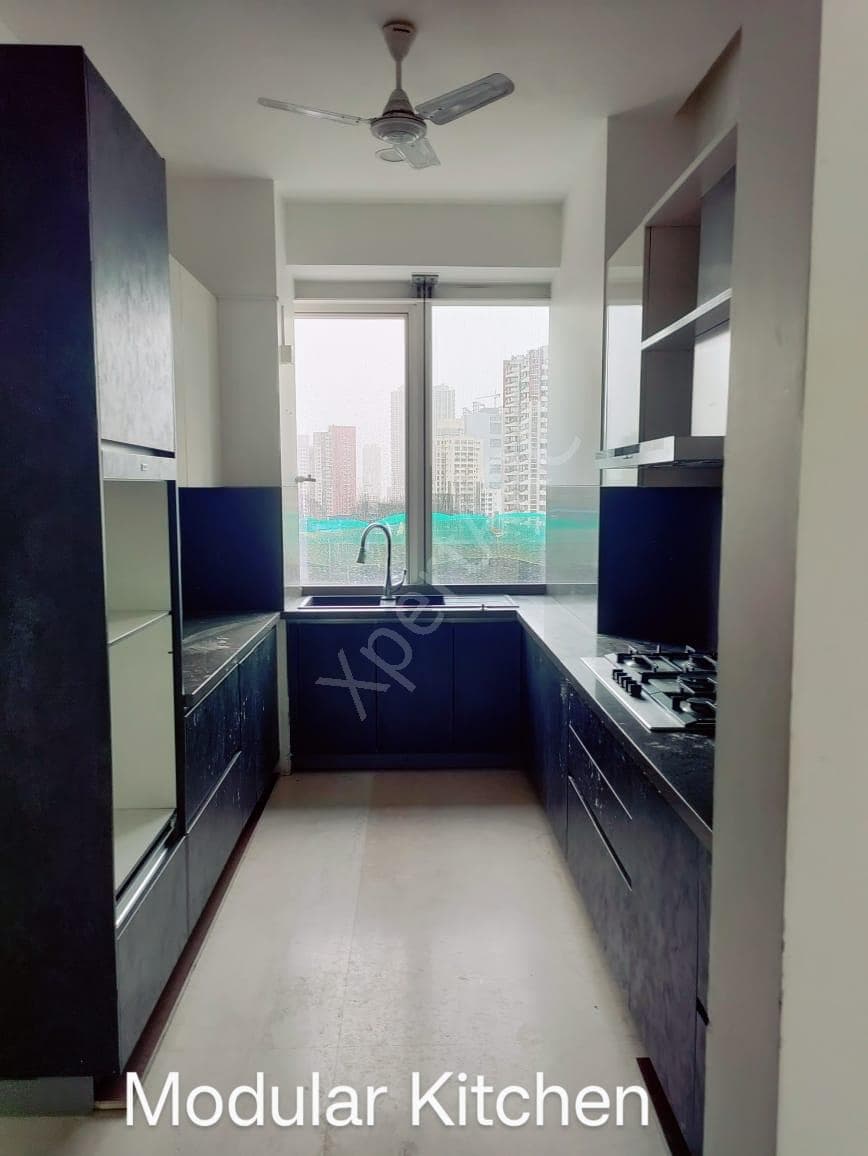 Property Photos 11