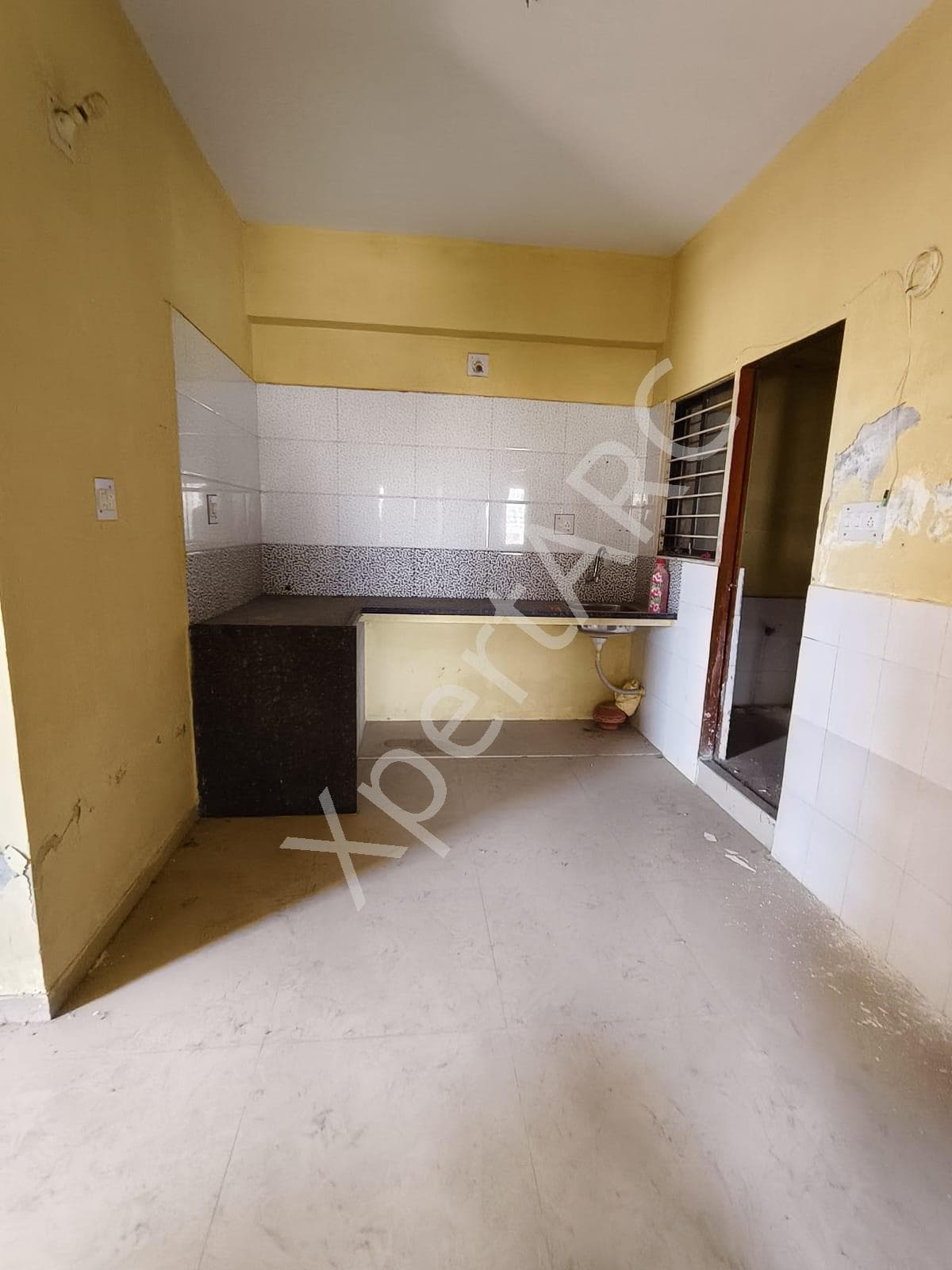 Property Photos 16