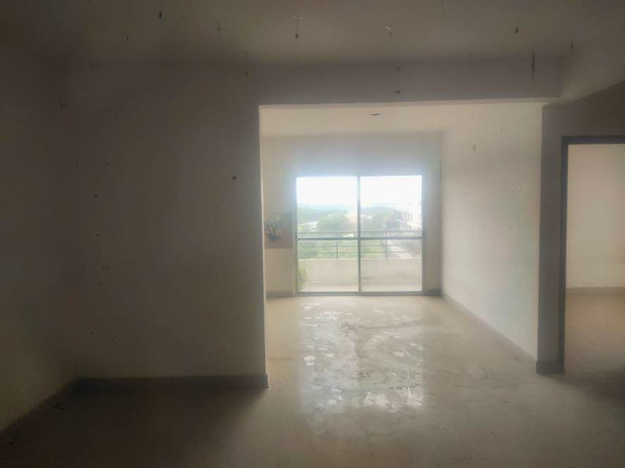 Property Photos 8