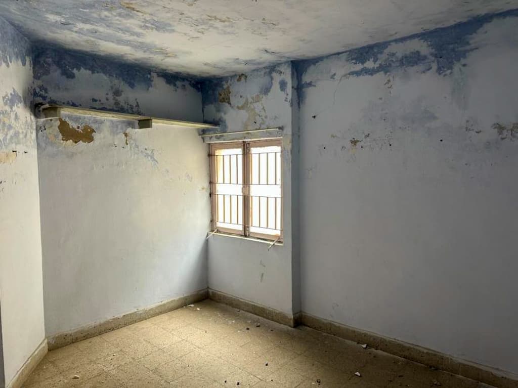 Property Photos 8