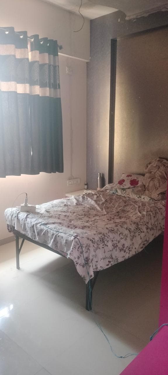 Property Photos 6