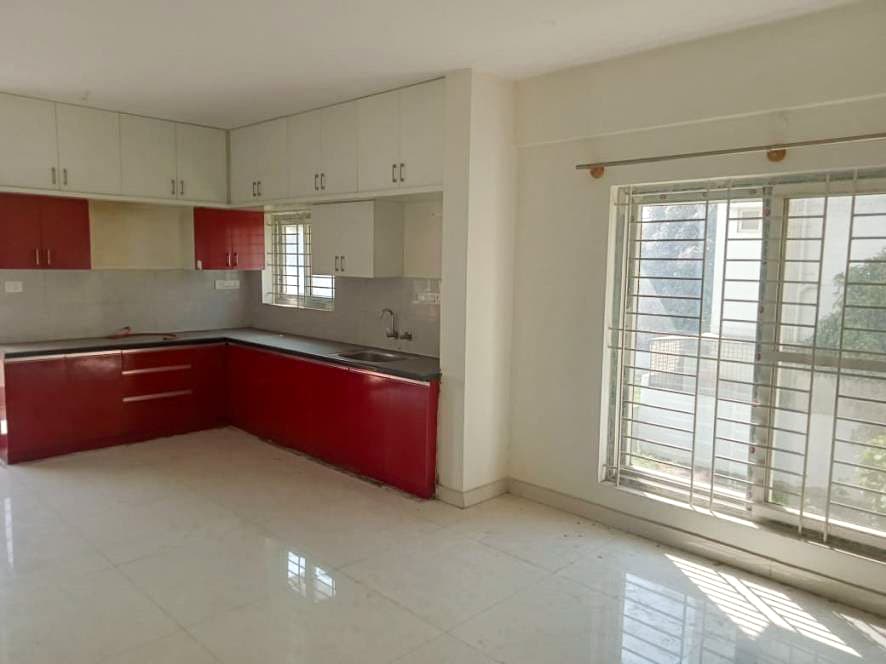 Property Photos 5