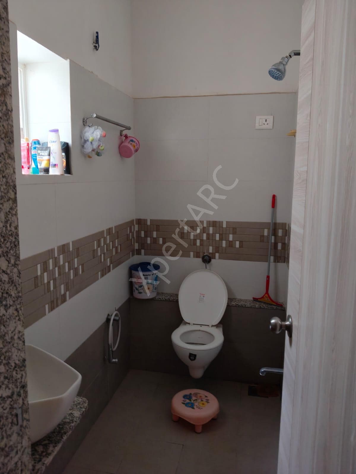 Property Photos 11