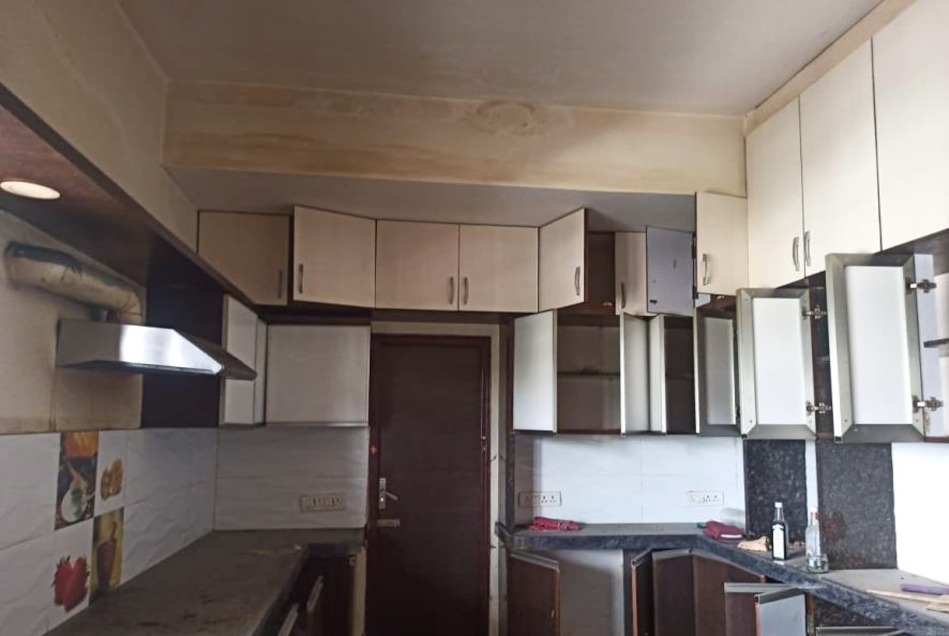 Property Photos 17