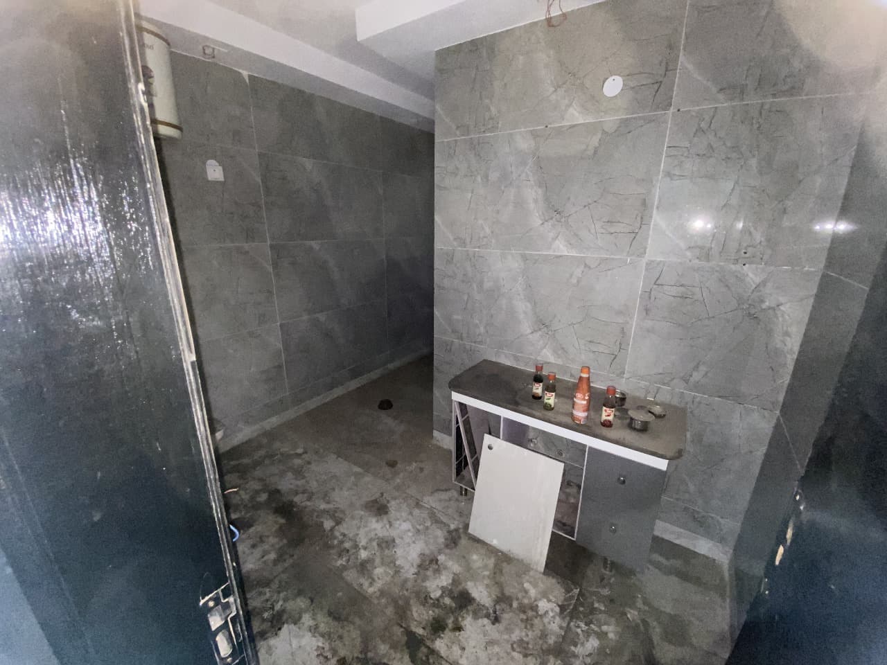Property Photos 7