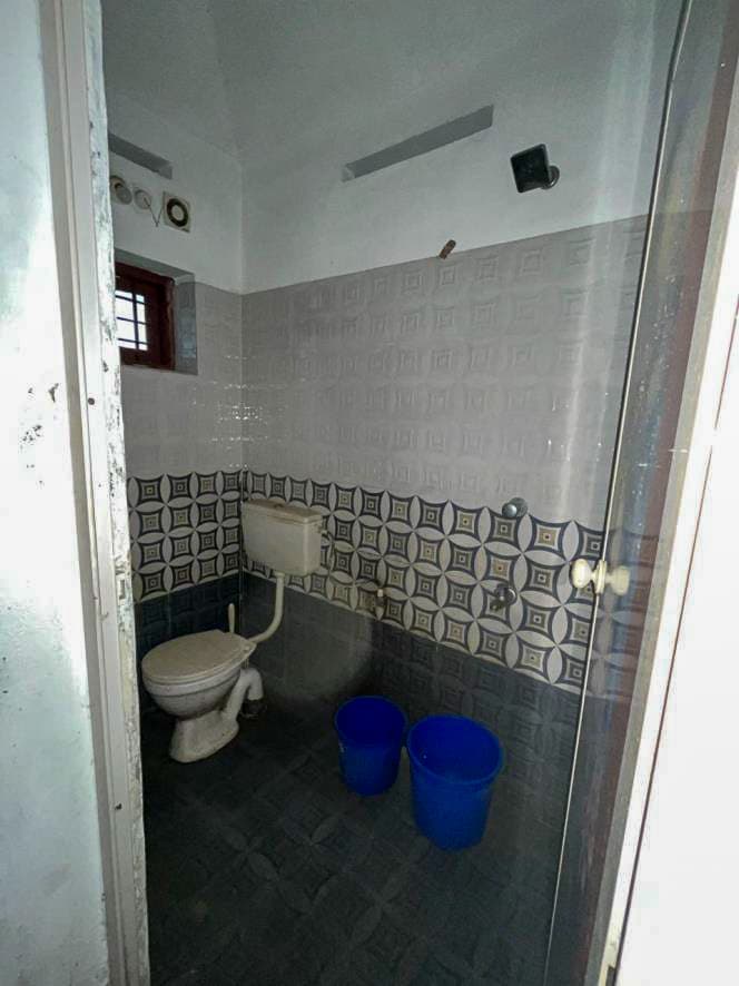 Property Photos 28