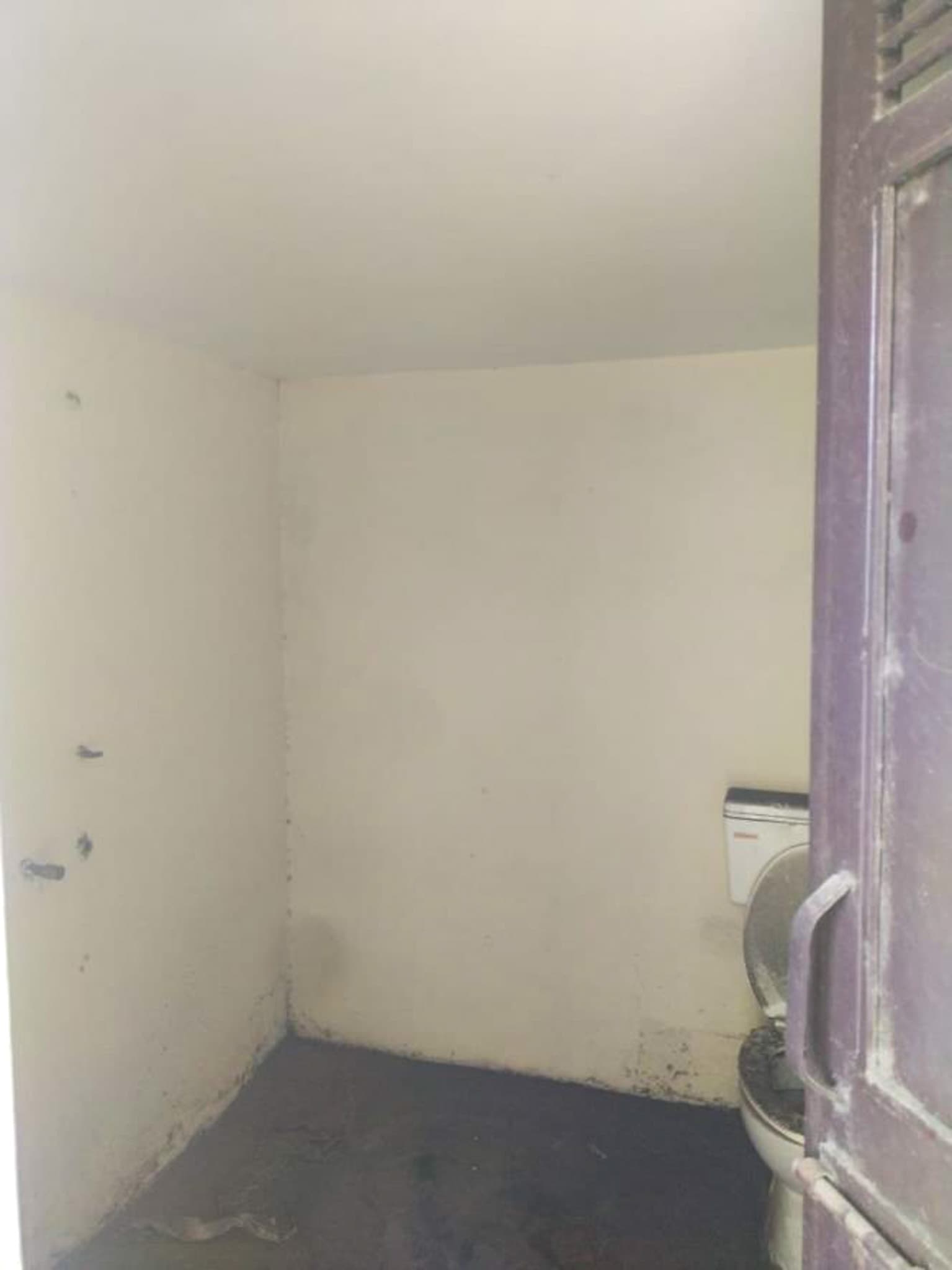 Property Photos 7