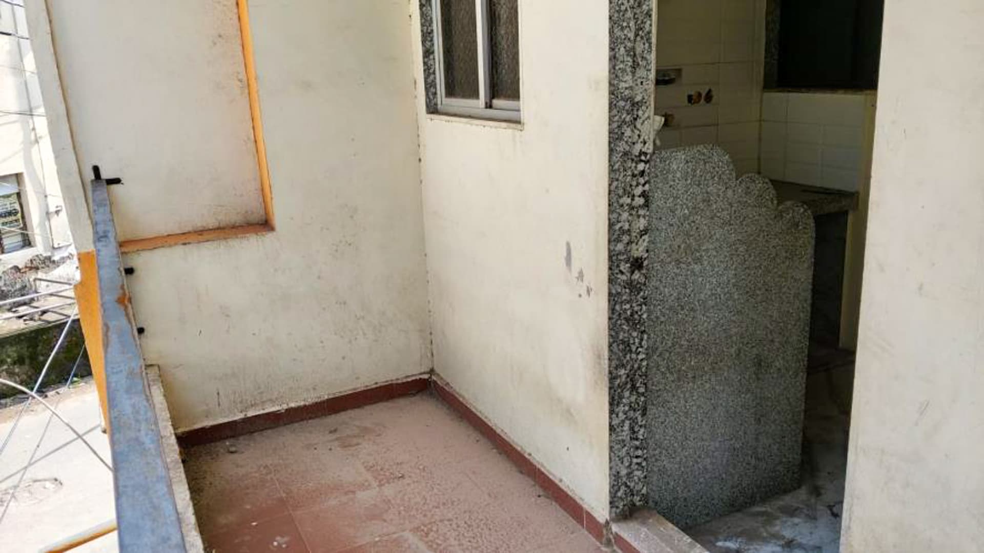 Property Photos 18