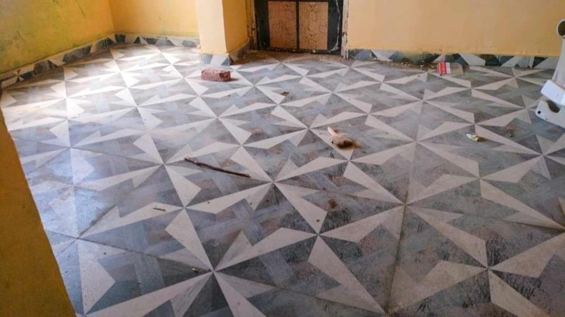 Property Photos 11