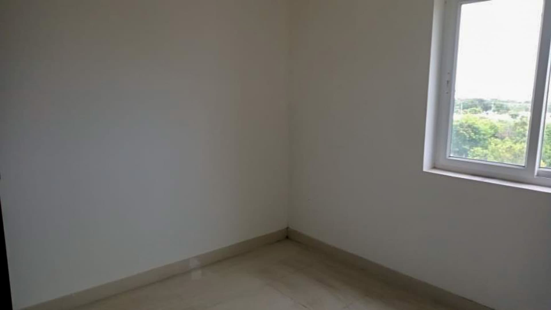 Property Photos 19