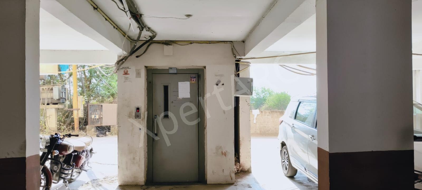 Property Photos 7